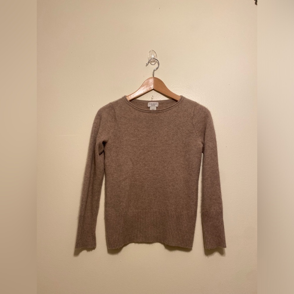 Club Monaco Women's Cashmere Crewneck Sweater in Beige . Size XS